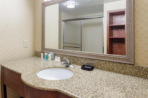 Hampton Inn By Hilton Moss Point, Ms image 20